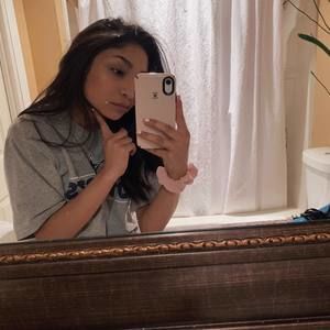 Meet your Posher, Paulina